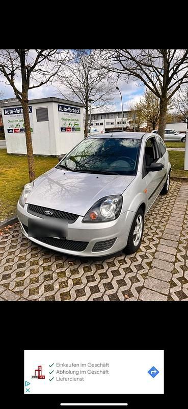Silber Gebraucht 2007 Ford Fiesta Coupé | 1.499 € - Bild 1/4