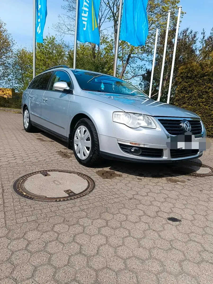 Używany VW Passat Pro 150 KM (110 kW) 2006 Szary Sedan/Limuzyna
