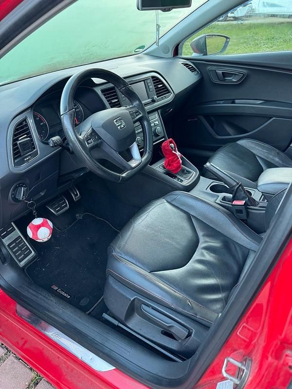 Gebraucht Seat Leon FR 179 PS (131 kW) 2014 Rot Kombi