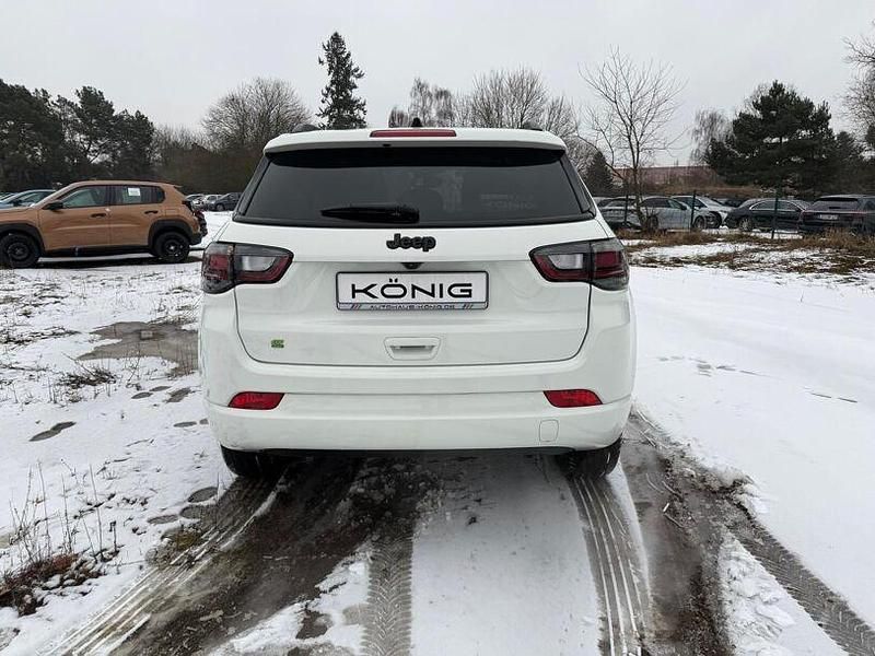 Gebraucht Jeep Compass 131 PS (96 kW) 2023 Weiß SUV