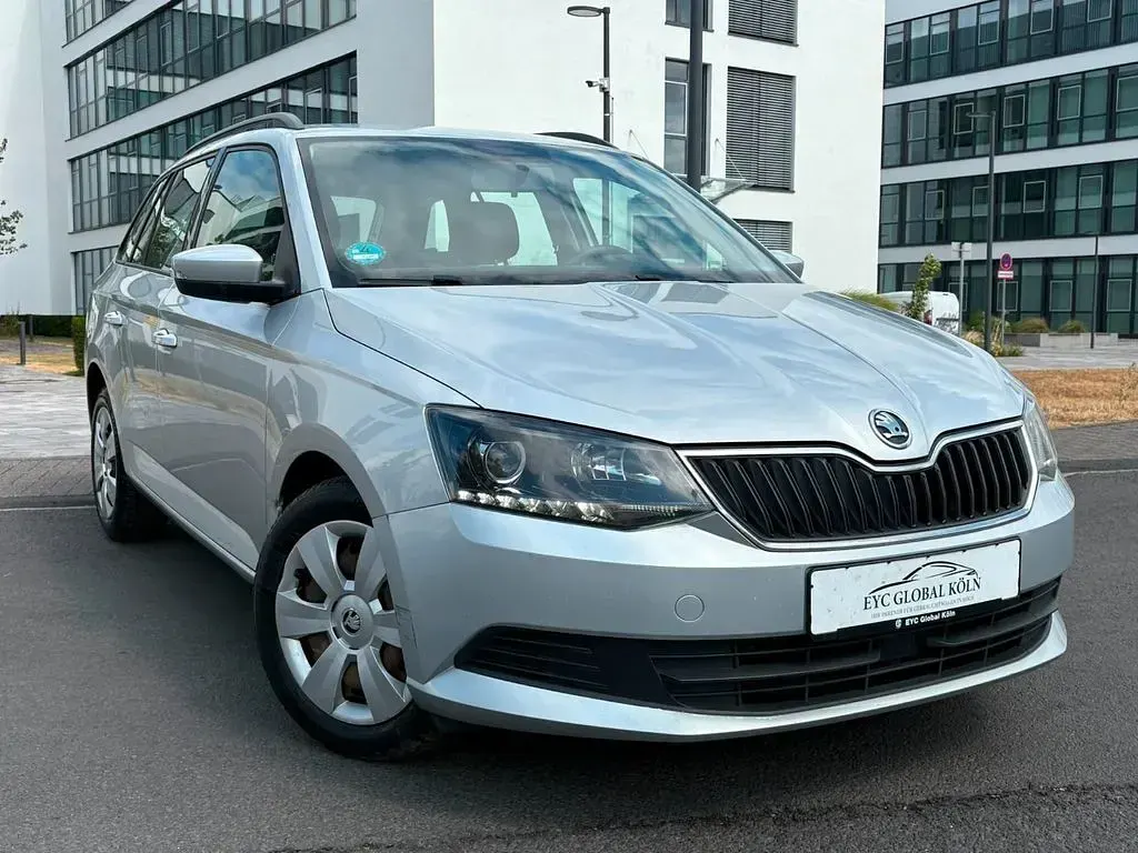 Gebraucht Skoda Fabia Ambition 90 PS (66 kW) 2017 Silber Kombi