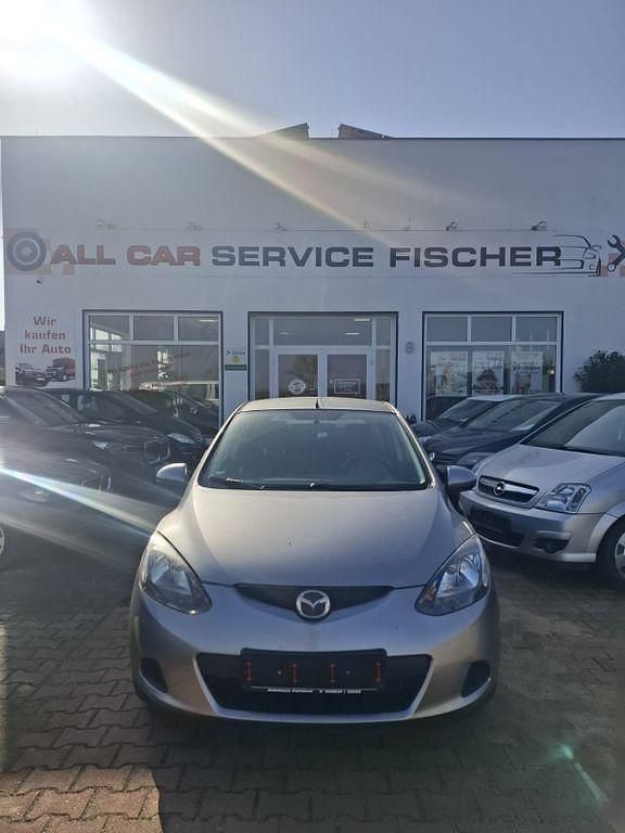 Gebraucht Mazda 2 Independence 75 PS (55 kW) 2009 Kleinwagen