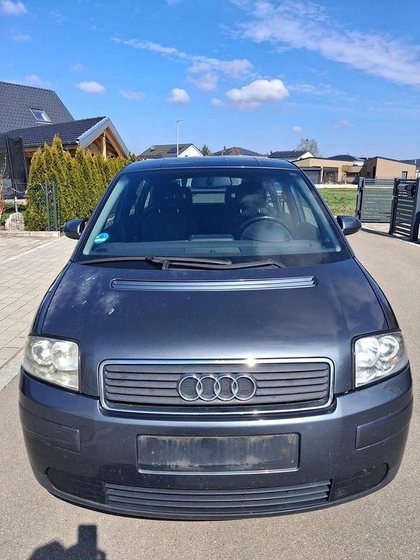 Usata Audi A2 75 CV (55 kW) 2002 Grigio Utilitaria