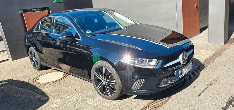 Gebraucht Mercedes A250 218 PS (160 kW) 2020 Schwarz Limousine