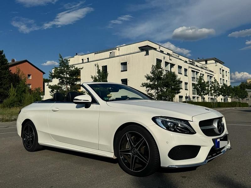 Weiß Gebraucht 2017 Mercedes C200 Cabrio | 28.000 € (Teuer) - Bild 1/4