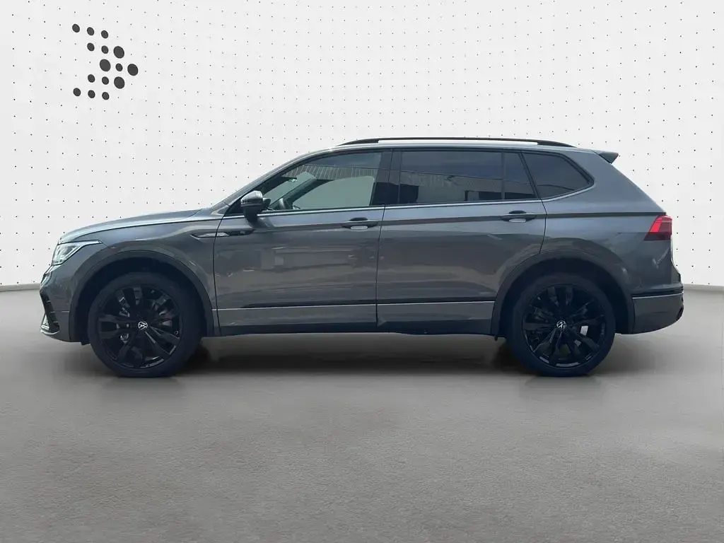 Gebraucht VW Tiguan 193 PS (141 kW) 2025 Grau SUV