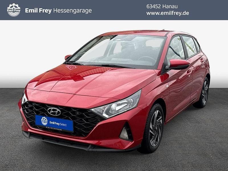 Silber Gebraucht 2023 Hyundai i20 Trend Kleinwagen | 16.750 € (Fairer Preis) - Bild 1/4