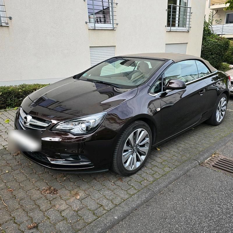 Gebraucht Opel Cascada 140 PS (102 kW) 2015 Braun Cabrio