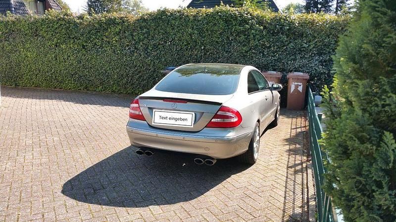 Gebraucht Mercedes CLK320 218 PS (160 kW) 2003 Grau Coupé