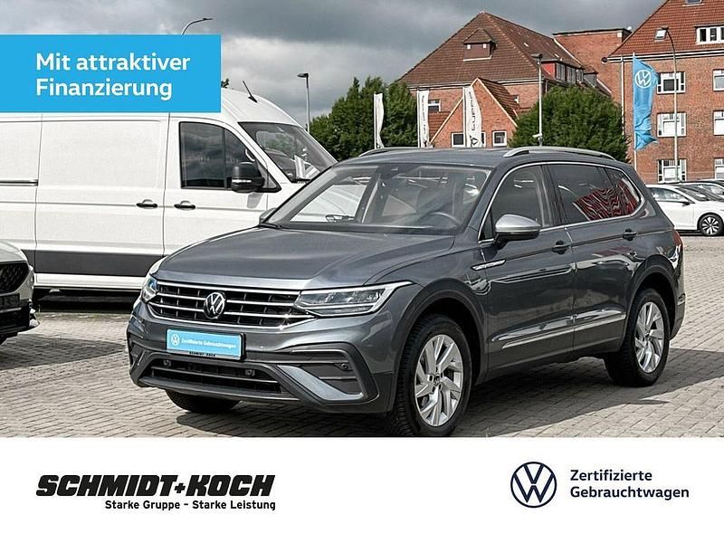 Grau Gebraucht 2024 VW Tiguan Allspace Life SUV | 31.999 € (Superpreis) - Bild 1/4