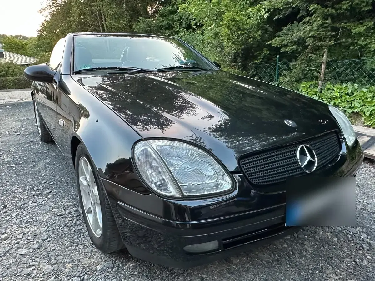 Gebraucht Mercedes SLK230 193 PS (141 kW) 2000 Schwarz Cabrio