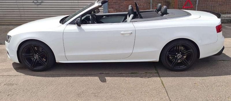 Gebraucht Audi Cabriolet Ambiente 333 PS (244 kW) 2010 Weiß Cabrio