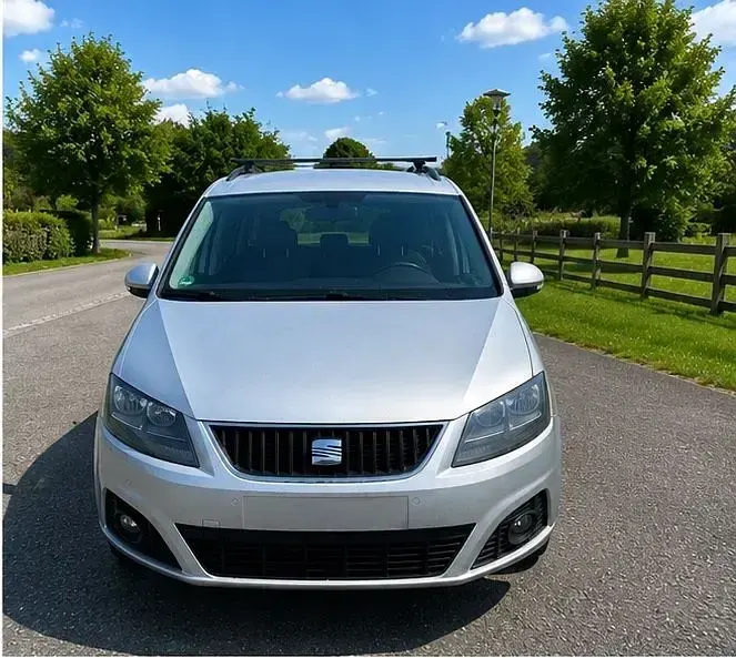 Occasion Seat Alhambra Reference 140 ch (102 kW) 2012 Argent Monospace