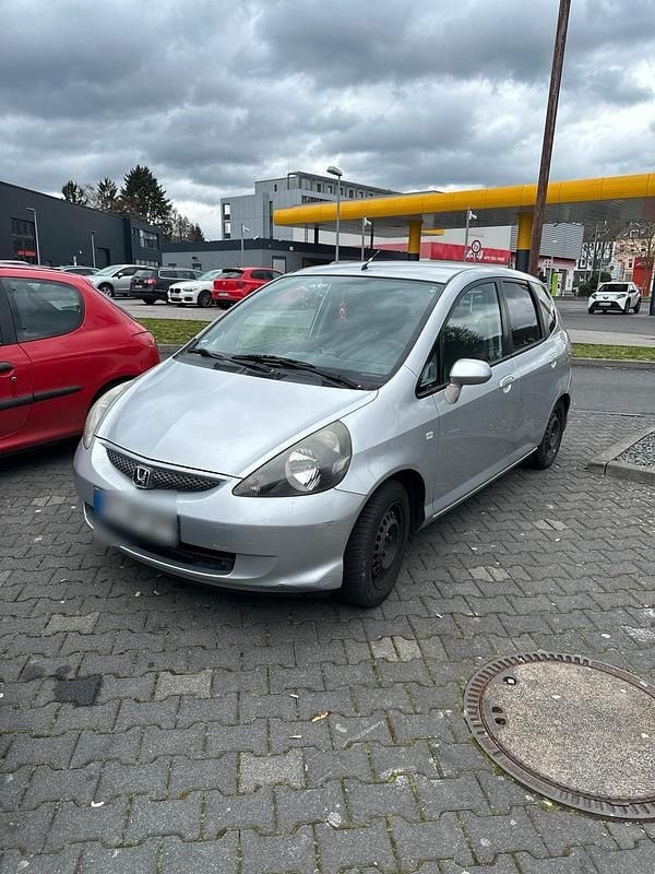 Gebraucht Honda Jazz 77 PS (56 kW) 2006 Silber Kleinwagen