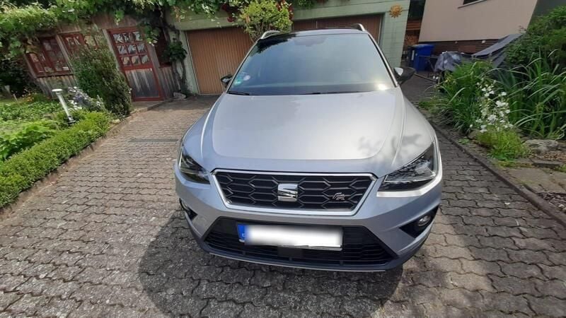 Silber Gebraucht 2020 Seat Arona FR SUV | 16.500 € (Guter Preis) - Bild 1/4
