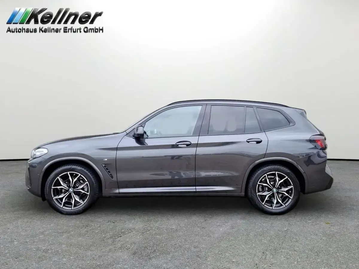 Gebraucht BMW X3 M Sport 190 PS (139 kW) 2025 Sophistograu brillanteffekt me SUV