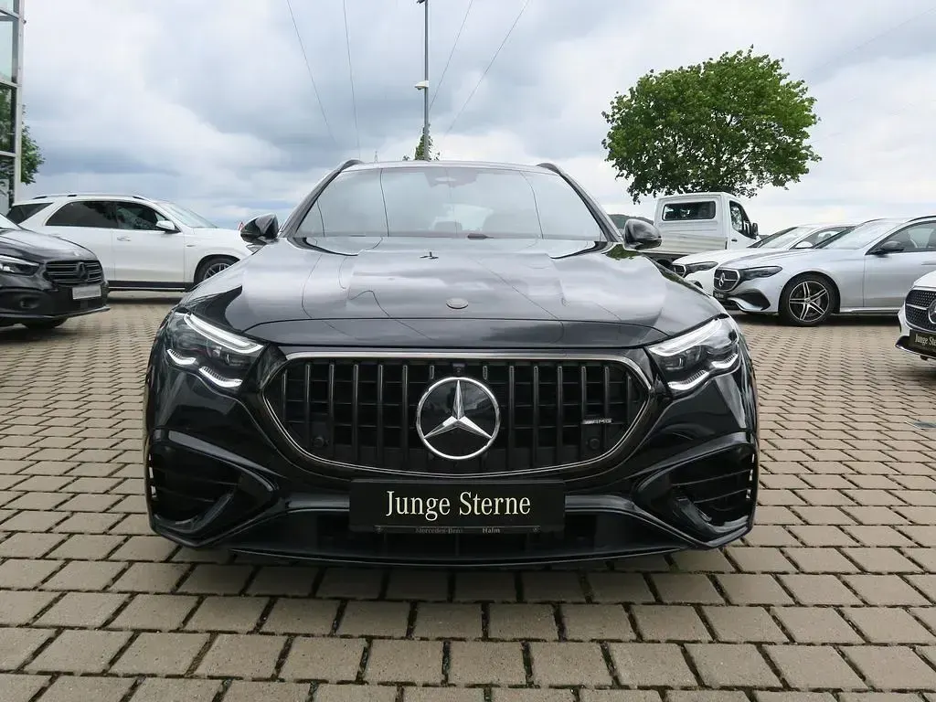 Gebraucht Mercedes E53 AMG Premium Plus 585 PS (430 kW) 2025 Schwarz Limousine