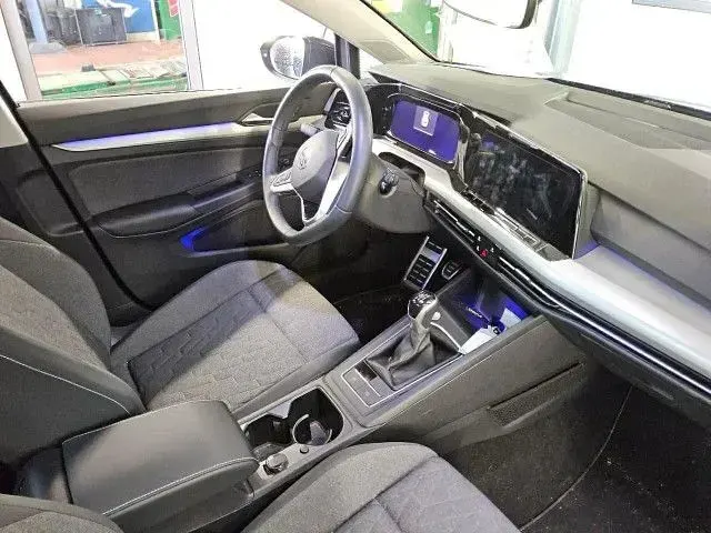 Gebraucht VW Golf VIII Move 110 PS (80 kW) 2024 Uranograu Limousine