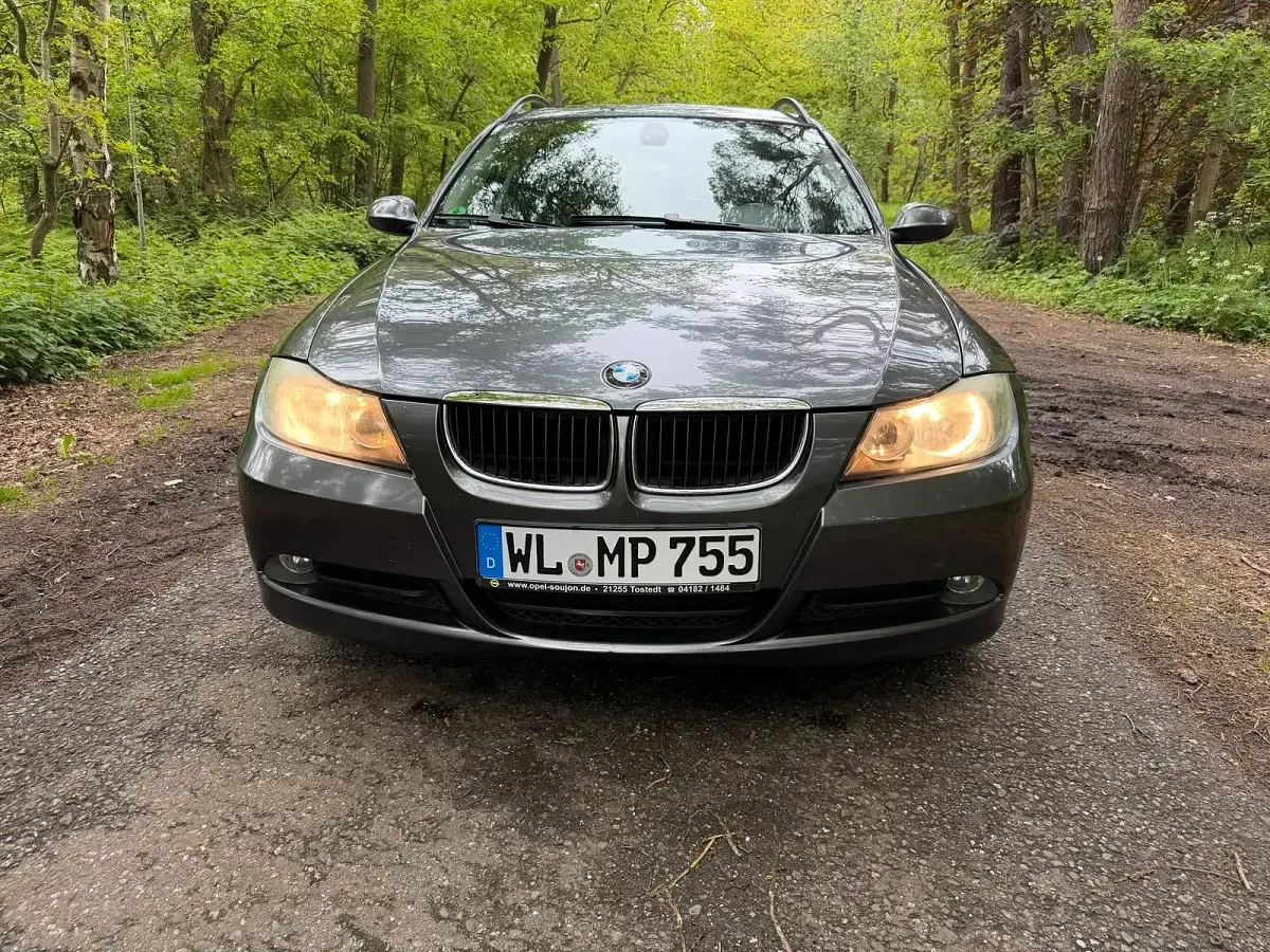 Brugt BMW 320 140 HK (102 kW) 2007 Grå Stationcar