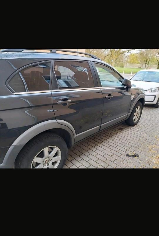 Gebraucht Chevrolet Captiva 136 PS (100 kW) 2009 Schwarz SUV