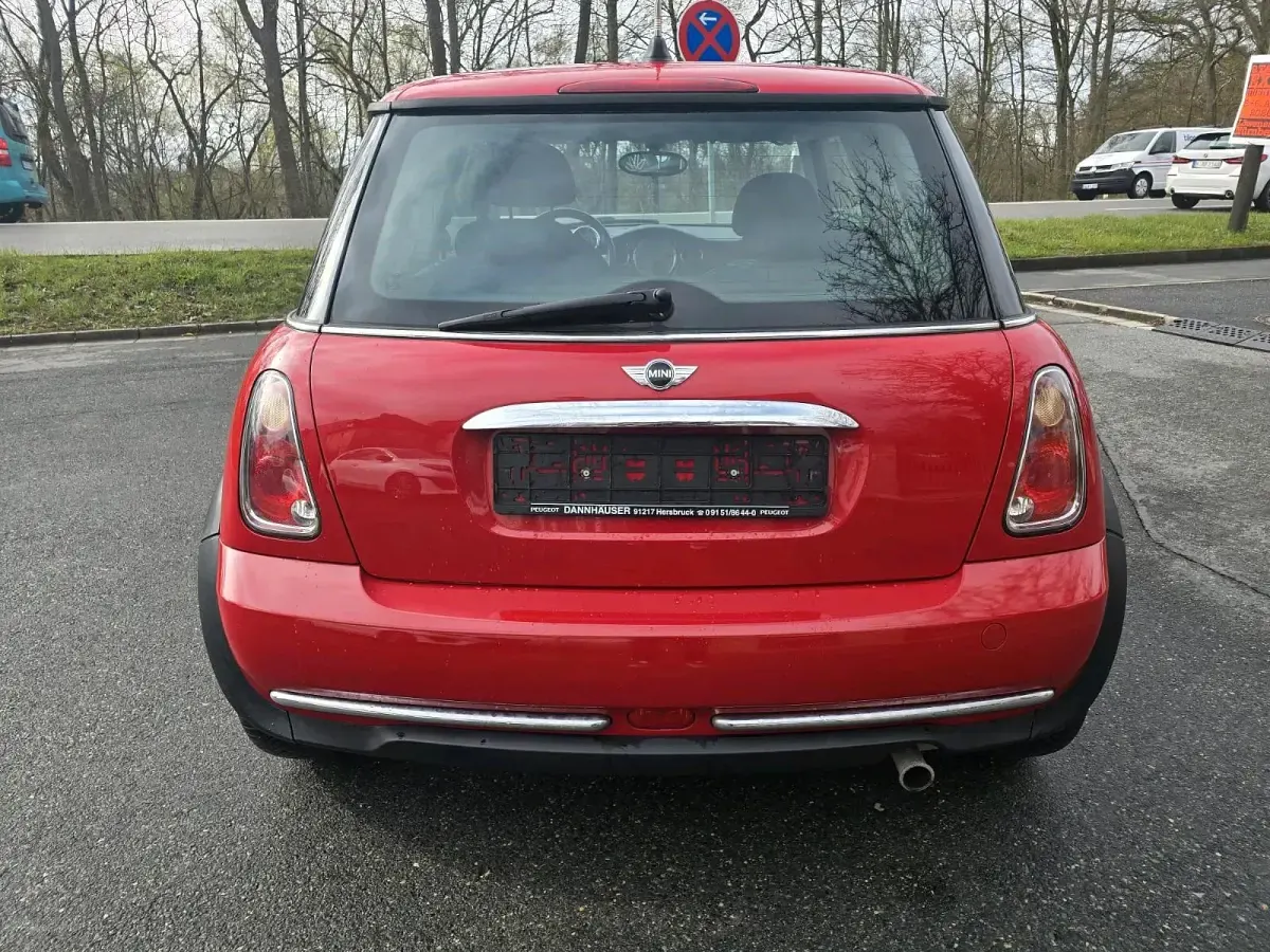 Gebraucht Mini ONE 90 PS (66 kW) 2005 Rot Kleinwagen