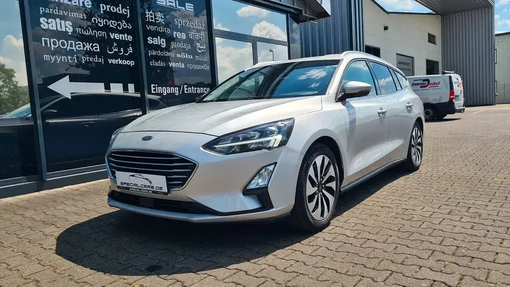 Gebraucht Ford Focus Cool & Connect 120 PS (88 kW) 2021 Silber Limousine