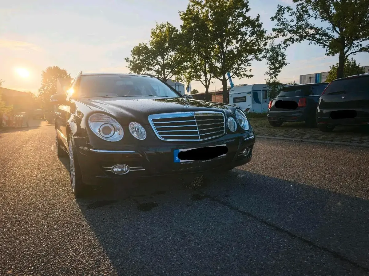 Gebraucht Mercedes E280 Avantgarde 231 PS (169 kW) 2008 Schwarz Kombi