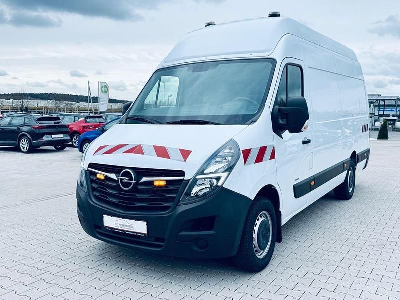 Gebraucht Opel Movano 163 PS (119 kW) 2022 Weiß Van