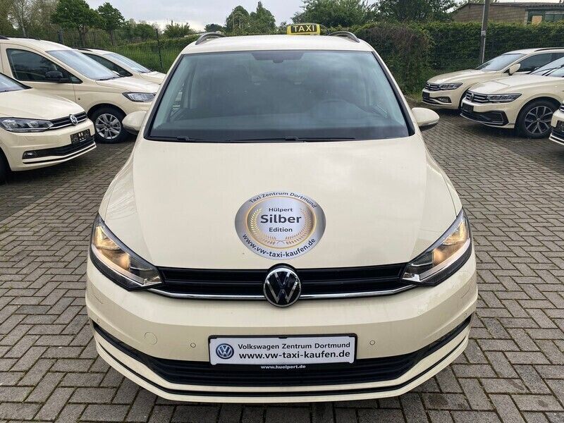 Hellelfenbein Neu 2025 VW Touran Edition Van / Kleinbus | 36.900 € (Superpreis) - Bild 1/3