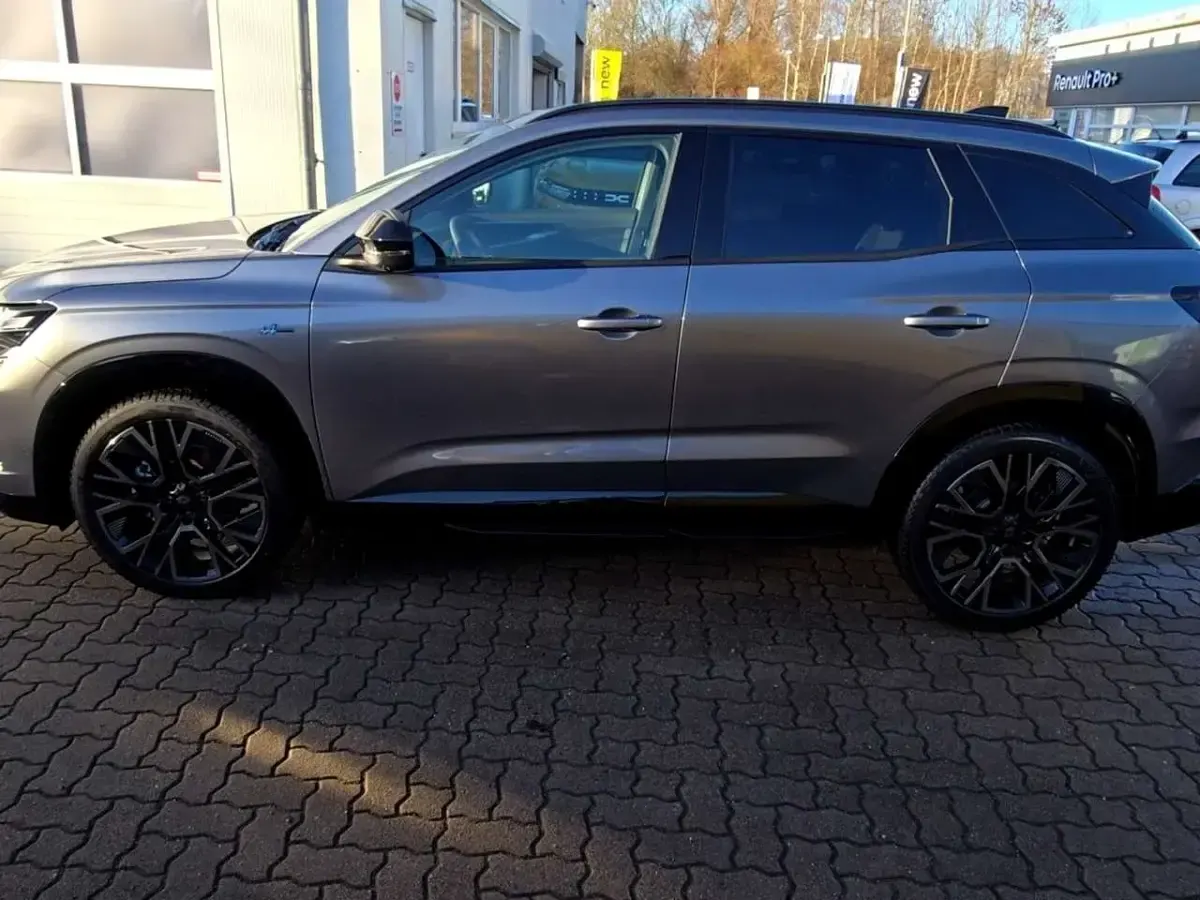 Neu Renault Austral Esprit Alpine 131 PS (96 kW) 2026 Dolomitgrau SUV