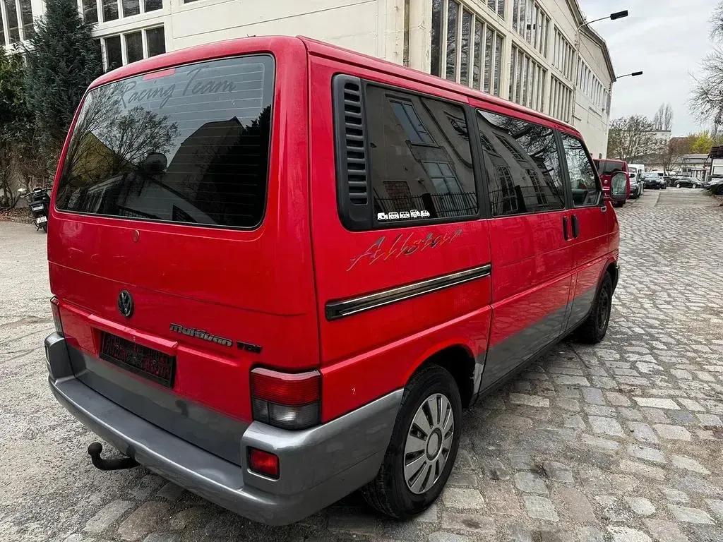 Używany VW T4 102 KM (75 kW) 1996 Czerwony Van