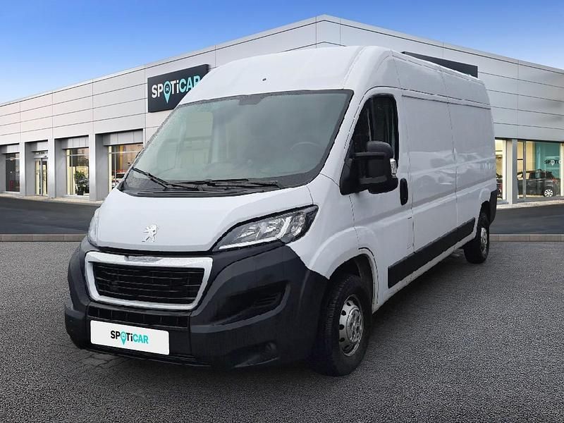 Gebraucht Peugeot Boxer S 140 PS (102 kW) 2024 Weiß Van