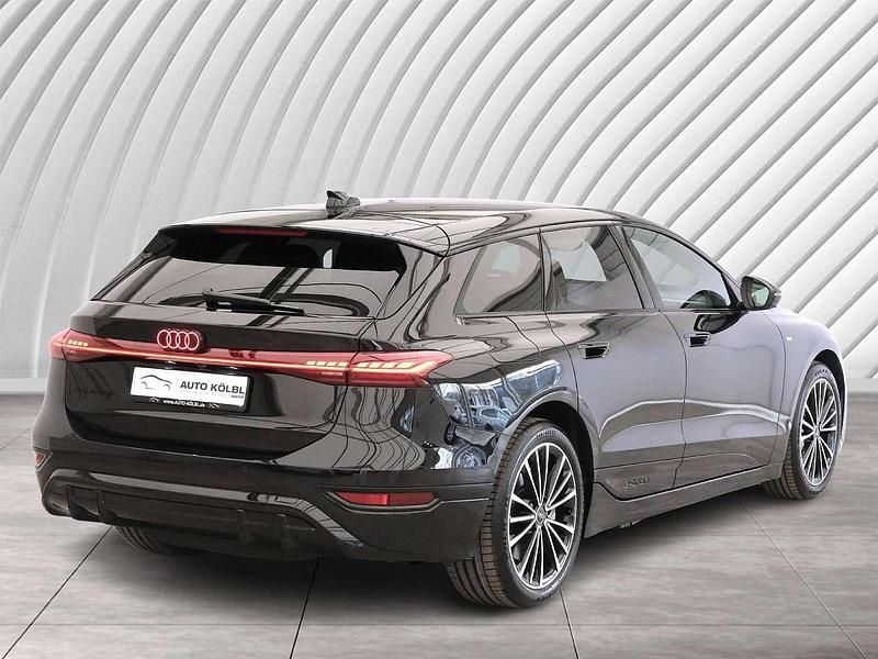 Neu Audi A6 e-tron Business 269 kW (367 PS) 2026 Mythosschwarz metallic Kombi