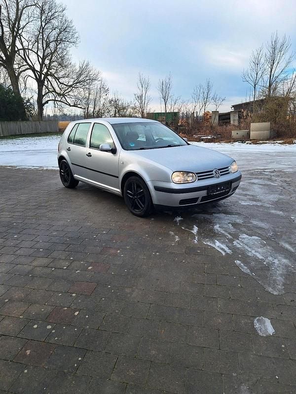 Gebraucht VW Golf IV 75 PS (55 kW) 2002 Silber Limousine