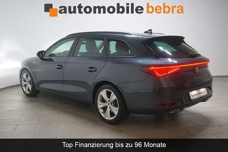 Gebraucht Seat Leon FR-Line 150 PS (110 kW) 2022 Grau Limousine