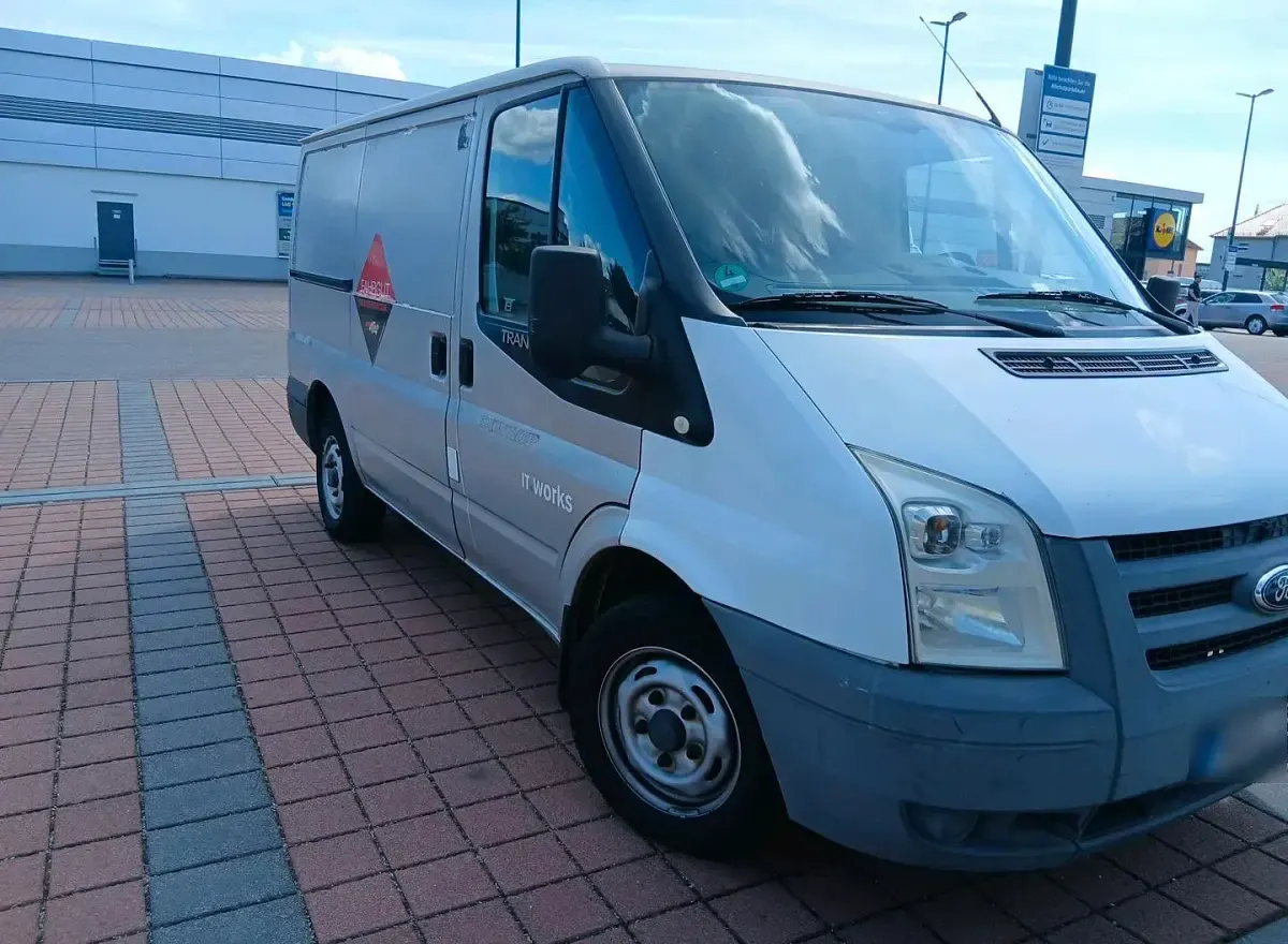 Gebraucht Ford Transit 2008 Weiß Van / Kleinbus