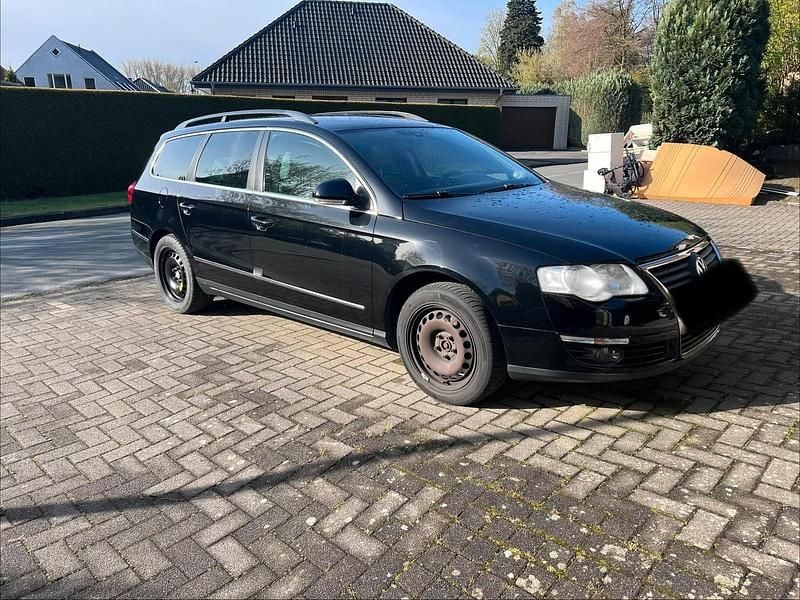 Gebraucht VW Passat 140 PS (102 kW) 2008 Schwarz Kombi