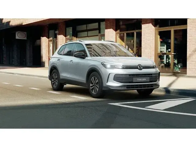 Neu VW Tiguan Style 150 PS (110 kW) 2026 Oyster silver metallic SUV