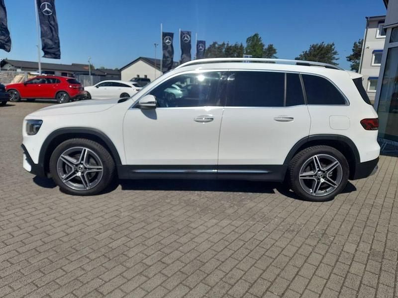 Gebraucht Mercedes GLB200 AMG line 163 PS (119 kW) 2022 Weiß SUV