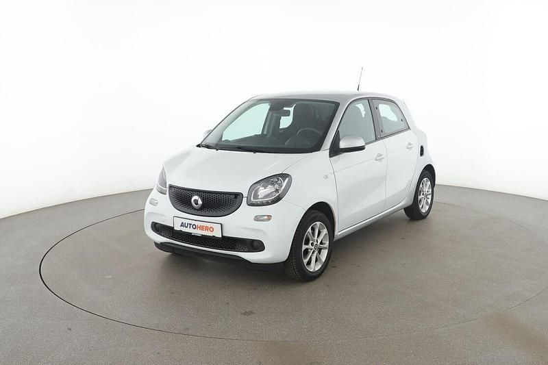 Weiß Gebraucht 2018 Smart ForFour Basis Limousine | 10.340 € (Fairer Preis) - Bild 1/3