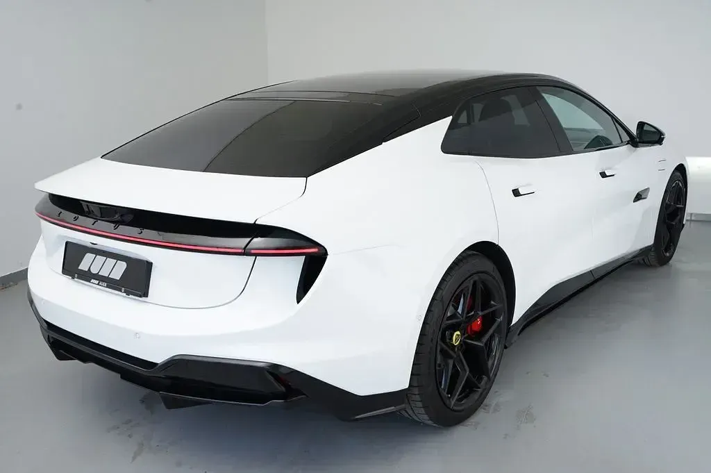 Neu Lotus Emeya 450 kW (612 PS) 2026 Weiß Kleinwagen