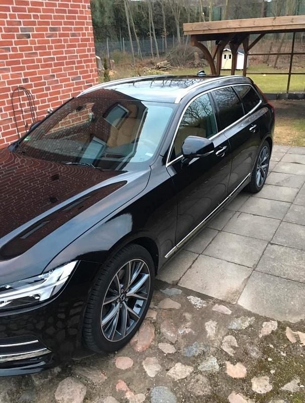 Gebraucht Volvo V90 235 PS (172 kW) 2016 Schwarz Kombi