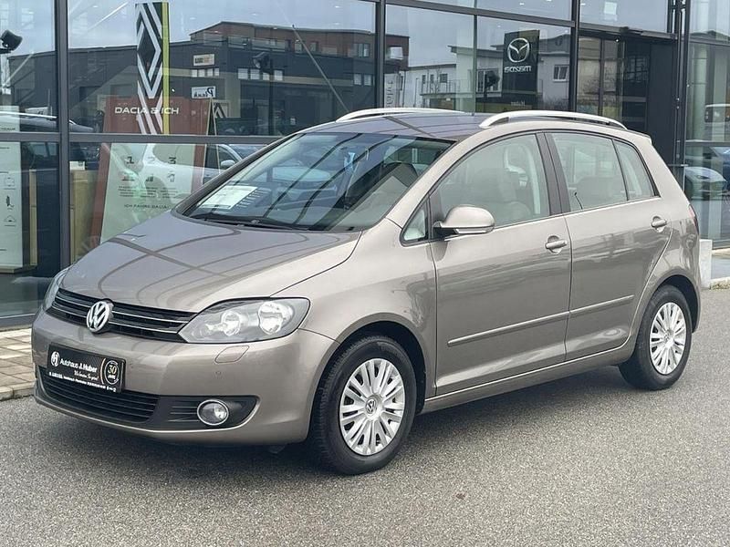 Braun Gebraucht 2009 VW Golf VI Comfortline Limousine | 8.990 € (Teuer) - Bild 1/4