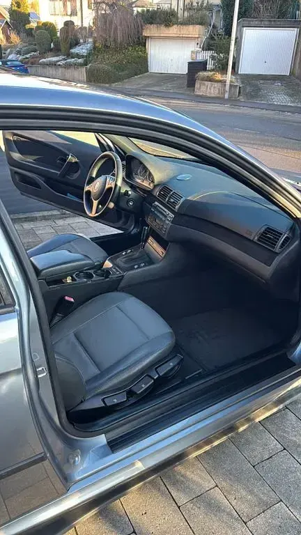 Gebraucht BMW 318 Performance 143 PS (105 kW) 2004 Grau Kleinwagen