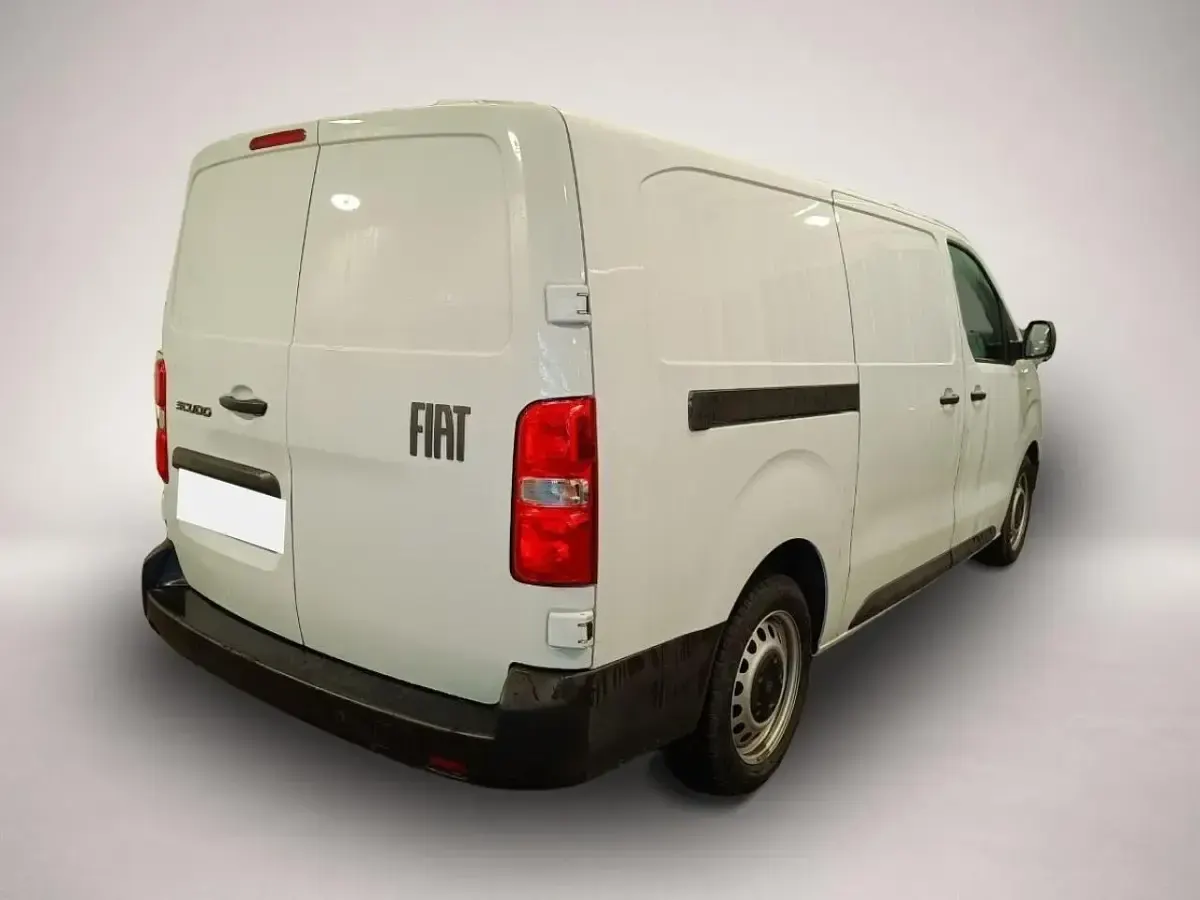 Gebraucht Fiat Scudo 177 PS (130 kW) 2025 Manufacturer Van