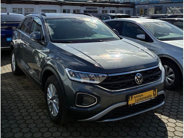 Gebraucht VW T-Roc Life 150 PS (110 kW) 2024 Grau SUV