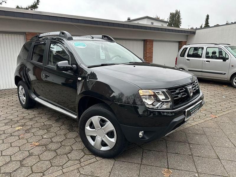 Schwarz Gebraucht 2017 Dacia Duster Black Shadow SUV | 9.150 € (Fairer Preis) - Bild 1/4