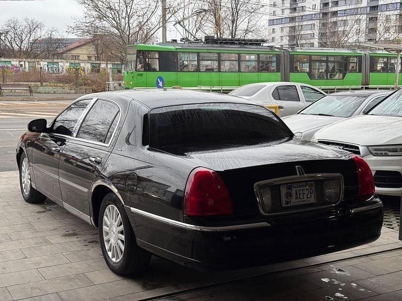 Gebraucht Lincoln Town Car 241 PS (177 kW) 2003 Schwarz Limousine