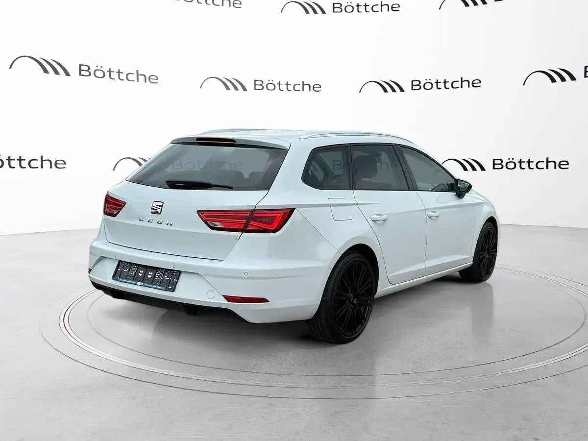 Gebraucht Seat Leon 116 PS (85 kW) 2019 "nevada" weiss Kombi