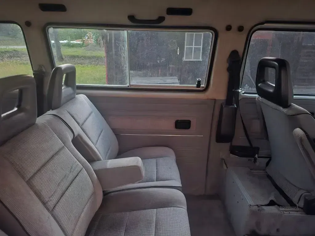 Gebraucht VW T3 111 PS (81 kW) 1987 Silber Van